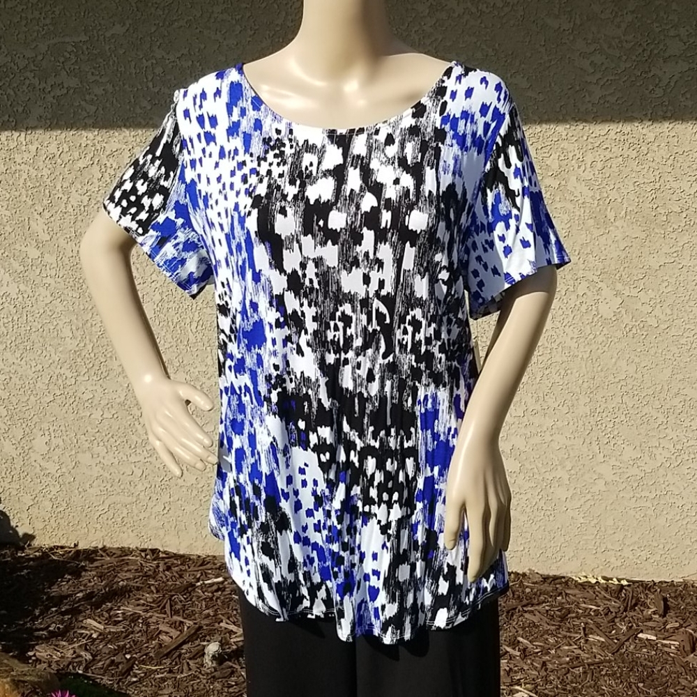 Alfani Blue & Black Top